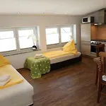 Stoeckl Apartman Nittendorf